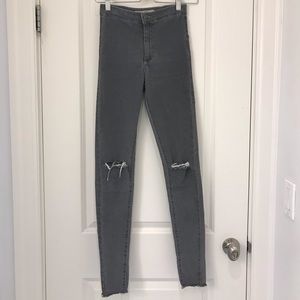 Topshop grey high waisted ripped jeans size: 25